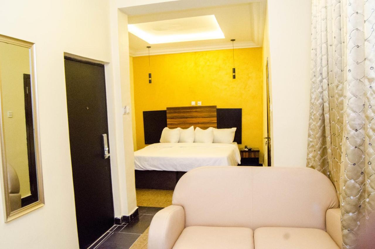 Residency Hotel Asokoro Extension อาบูจา ภายนอก รูปภาพ